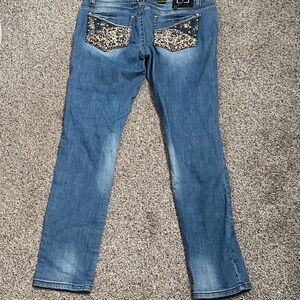 Jean USA Blue Jeans with Sequin leopard pocket Detail size-13 new